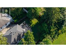 29 APELDOORN CRESCENT - 28