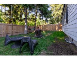 29 APELDOORN CRESCENT - 6