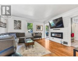 29 APELDOORN CRESCENT - 8