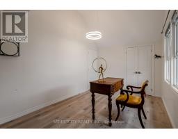 81 HIAWATHA STREET - 14