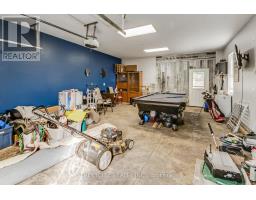 81 HIAWATHA STREET - 20