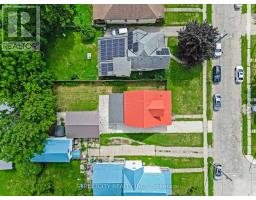 81 HIAWATHA STREET - 24