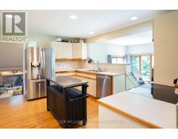 4 BURDOCK COURT - 14