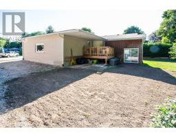 4 BURDOCK COURT - 40
