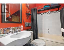 9785 JOHN STREET N - 16