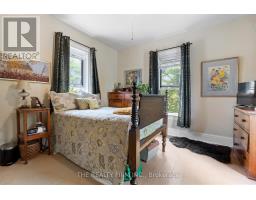 9785 JOHN STREET N - 25