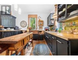 9785 JOHN STREET N - 7
