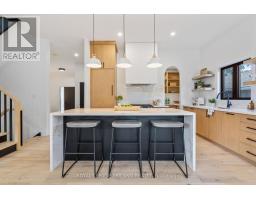 32 ALBERTA STREET - 11