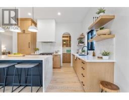 32 ALBERTA STREET - 13