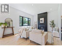 32 ALBERTA STREET - 18