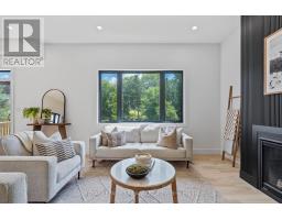 32 ALBERTA STREET - 20