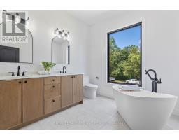 32 ALBERTA STREET - 27