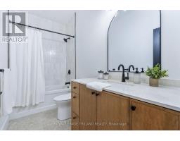 32 ALBERTA STREET - 35