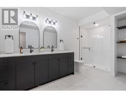 32 ALBERTA STREET - 40