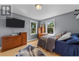 17 HURON STREET N - 27