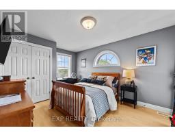17 HURON STREET N - 28