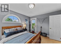 17 HURON STREET N - 29