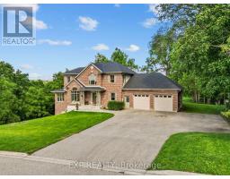 17 HURON STREET N - 50