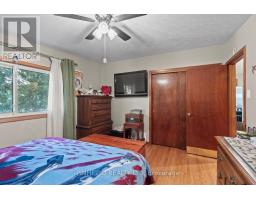 6 OREGON ROAD - 15