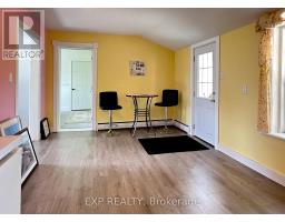 76 SARAH STREET - 22
