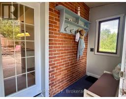 76 SARAH STREET - 27