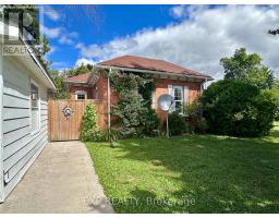 76 SARAH STREET - 35