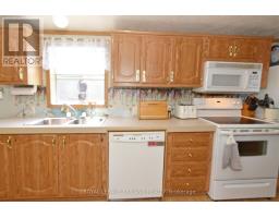 7 - 9385 IPPERWASH ROAD - 12