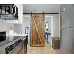 818 TALBOT STREET - 13
