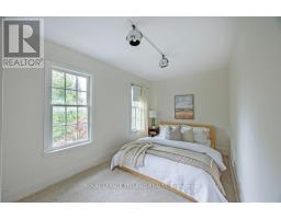 818 TALBOT STREET - 27