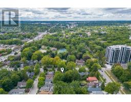 818 TALBOT STREET - 44