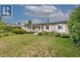 482 THREE VALLEYS CRESCENT - 2