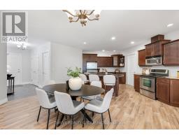 407 - 250 PALL MALL STREET - 9