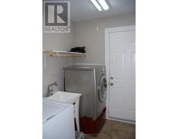 54 TREADWELL STREET - 21