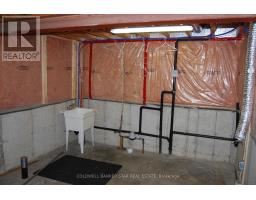 54 TREADWELL STREET - 22
