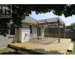 54 TREADWELL STREET - 27