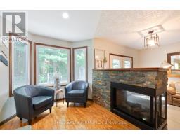 512 RIVERVIEW DRIVE - 13
