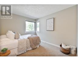 512 RIVERVIEW DRIVE - 28