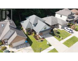512 RIVERVIEW DRIVE - 44
