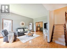 512 RIVERVIEW DRIVE - 7