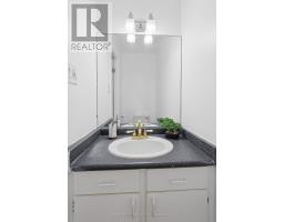 81 - 1247 HURON STREET - 11