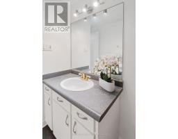 81 - 1247 HURON STREET - 18
