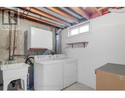 81 - 1247 HURON STREET - 29