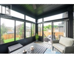 697 BARKER STREET - 13