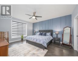 697 BARKER STREET - 29