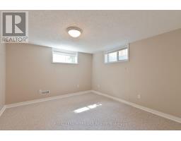 45 STEPHEN MOORE DRIVE - 33