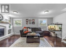 109 FAIRLANE AVENUE - 19