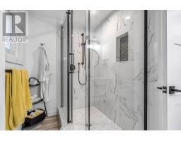 109 FAIRLANE AVENUE - 21
