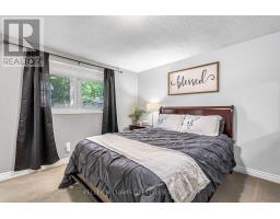 109 FAIRLANE AVENUE - 24