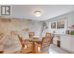 387 REGAL DRIVE - 19