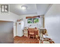 387 REGAL DRIVE - 23